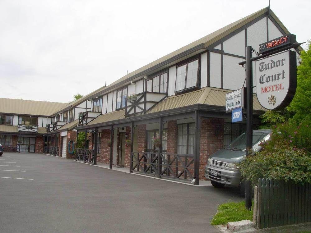 Tudor Court Motel Christchurch Exterior photo